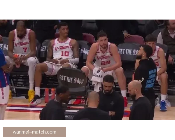 火湖大战暗潮汹涌 湖人积极沟通火箭各自为战引发热议